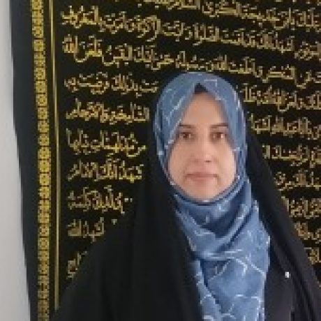 Profile picture of Khateeba syeda Shumaila Shah
